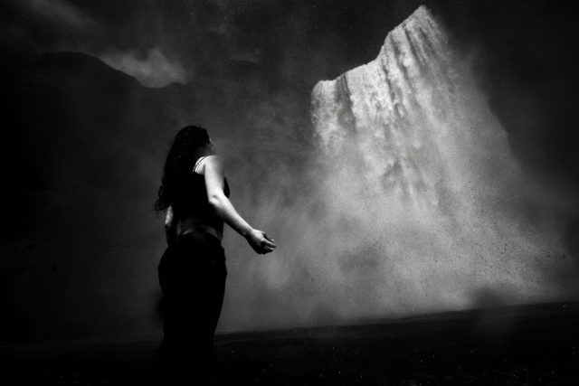 cascade-skogafoss-islande