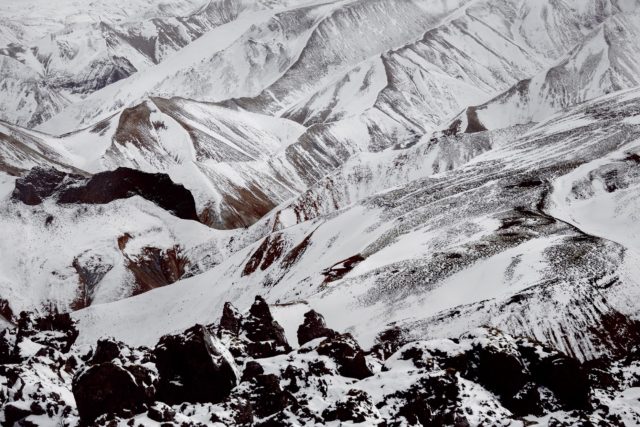 islande-neige-landmannalaugar