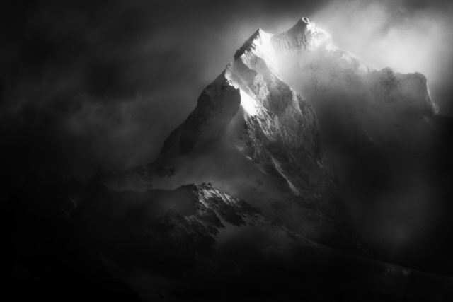 cerro grande argentine patagonie noir et blanc
